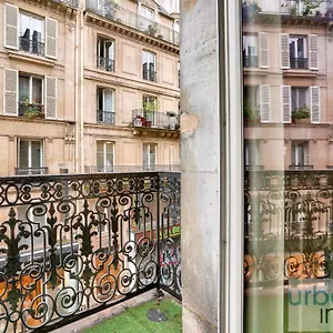 Apartamento 23 - Charming 3bdr Parisian In Montorgueil, París