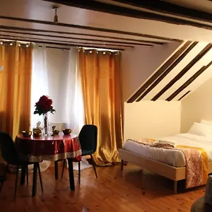 Dames De Montmartre Appartement
